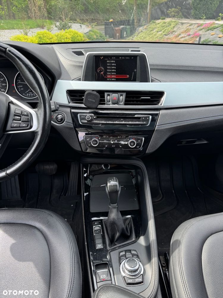 BMW X1 xDrive25i xLine - 16