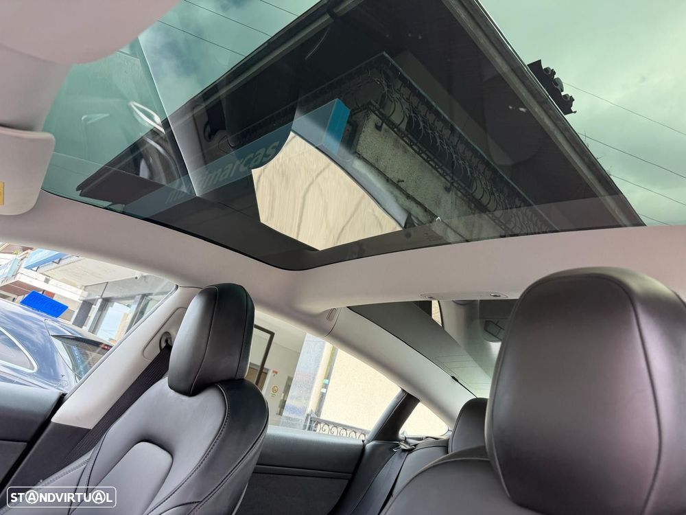 Tesla Model 3 Long Range Tração Integral Premium - 25