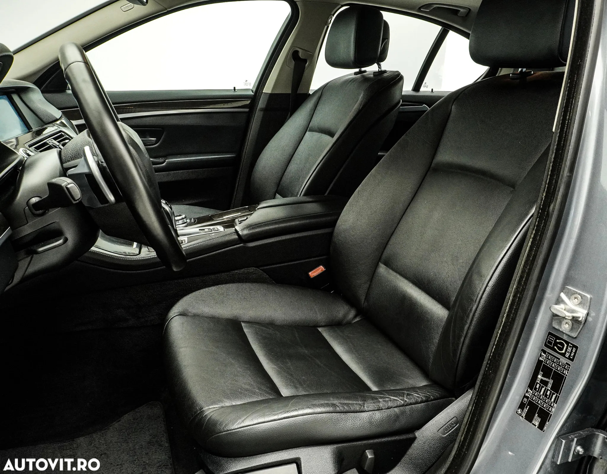 BMW Seria 5 535d - 14