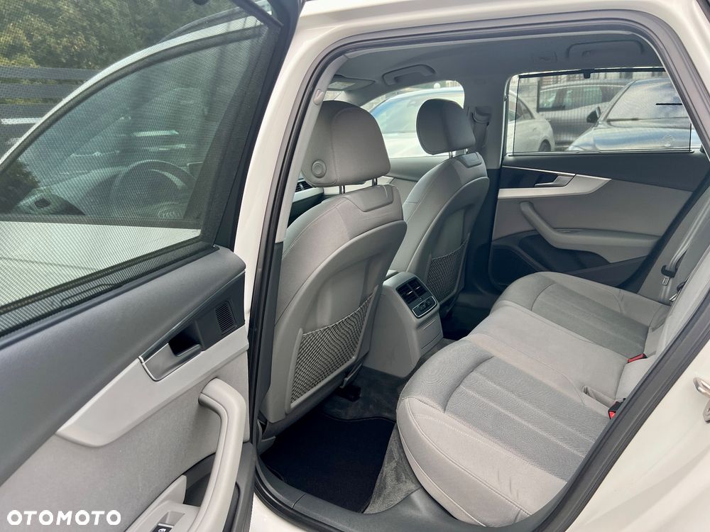 Audi A4 Avant 2.0 TFSI ultra S tronic - 22