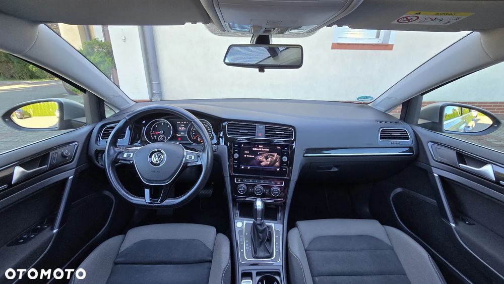 Volkswagen Golf 2.0 TDI SCR DSG Highline - 19