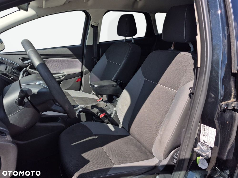 Ford Focus - 10