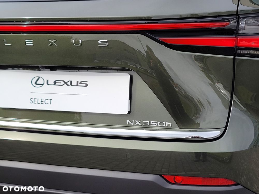 Lexus NX 350h Omotenashi AWD - 11