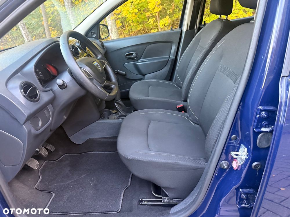 Dacia Sandero - 10