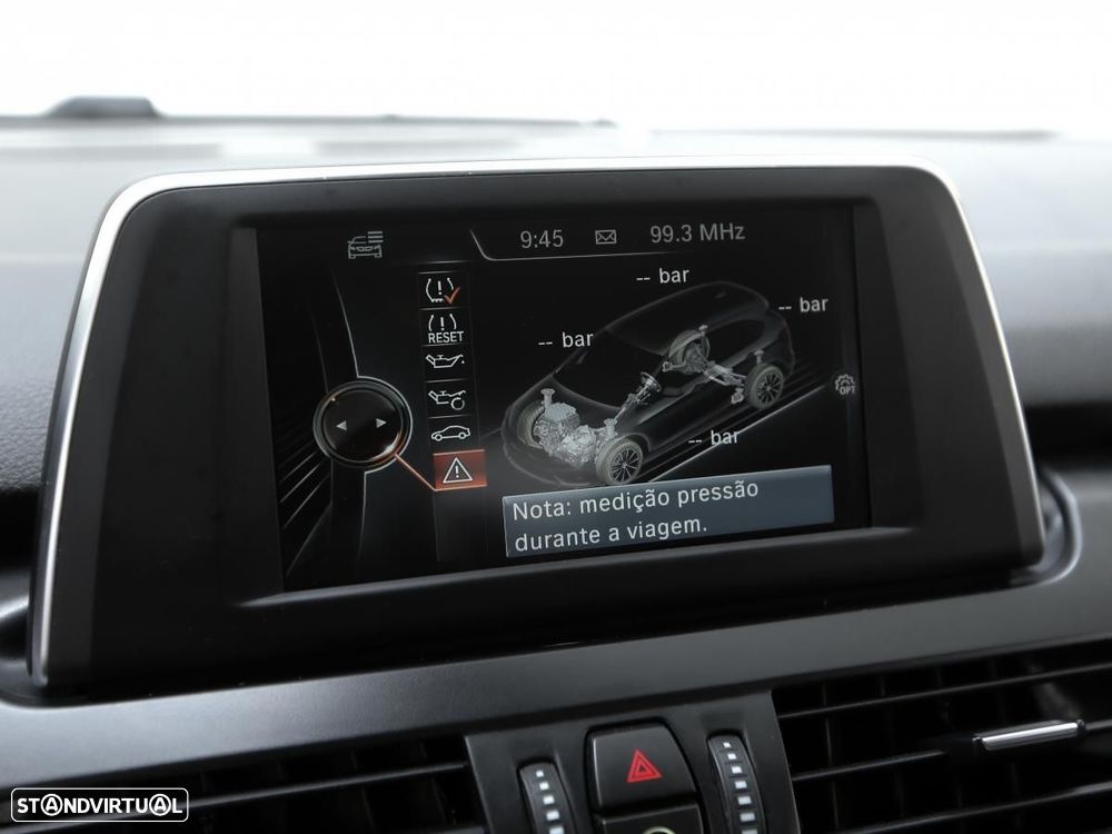 BMW 216 Active Tourer - 21