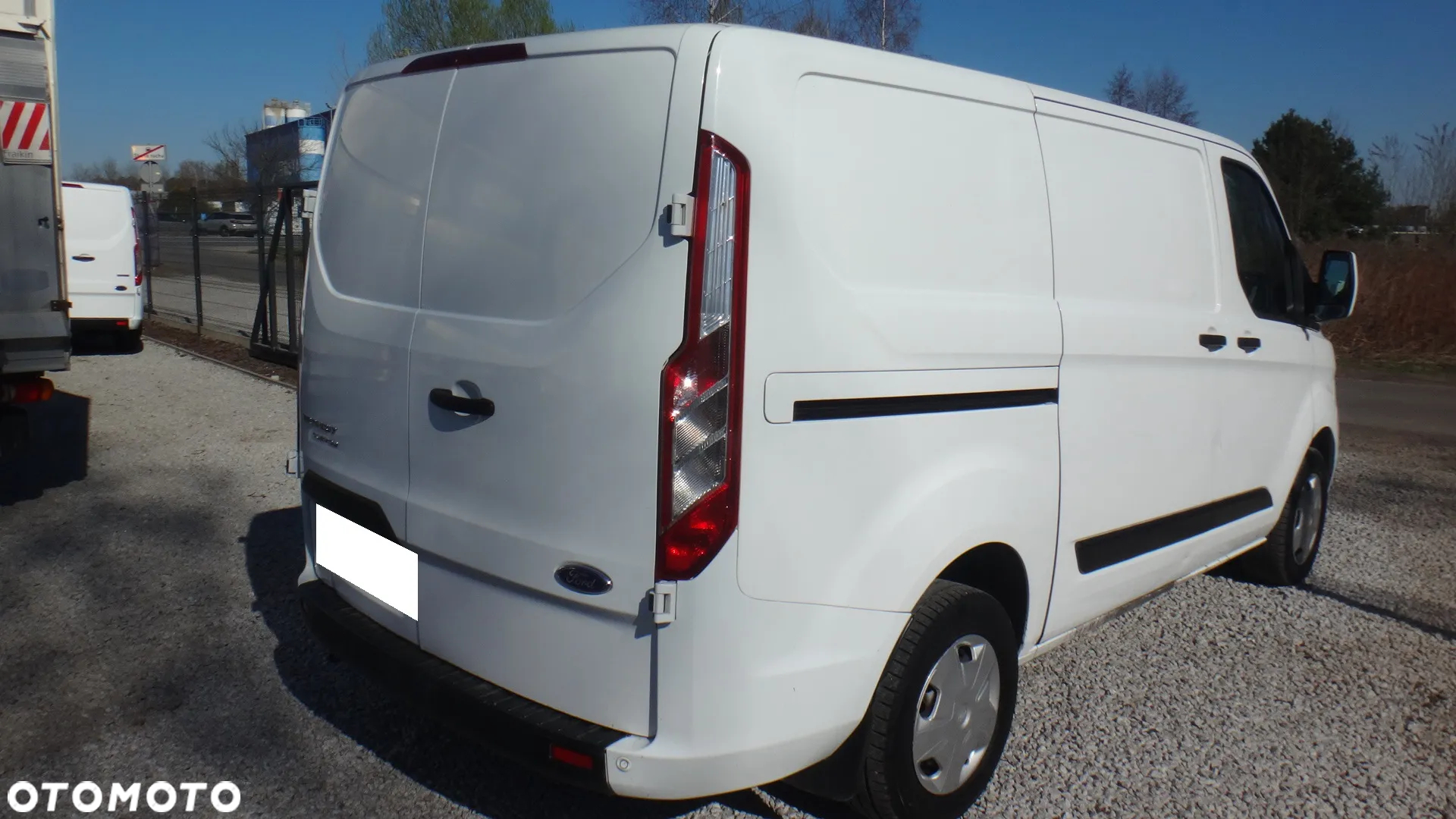 Ford TRANSIT CUSTOM - 6