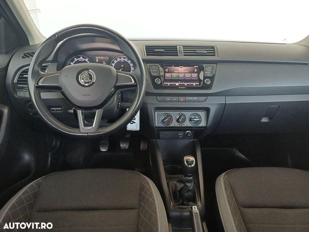 Skoda Fabia 1.0 TSI Ambition - 8