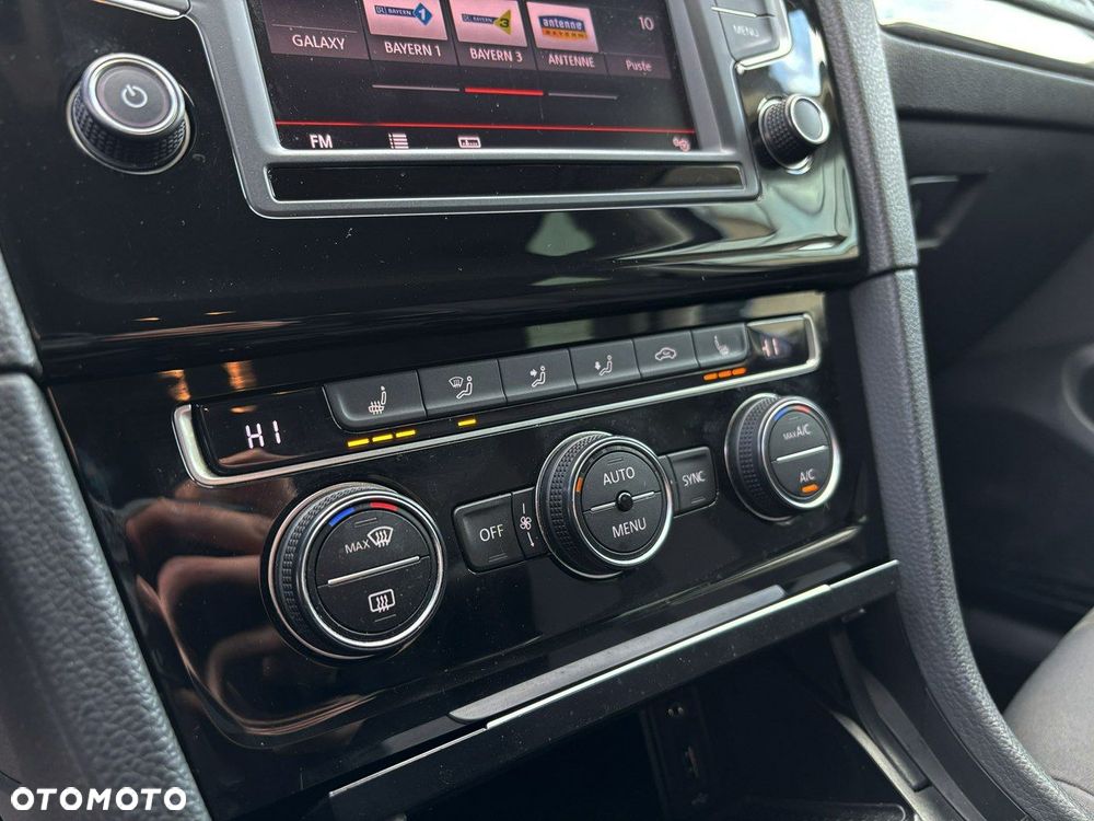 Volkswagen Golf 1.4 TSI BMT Highline - 18