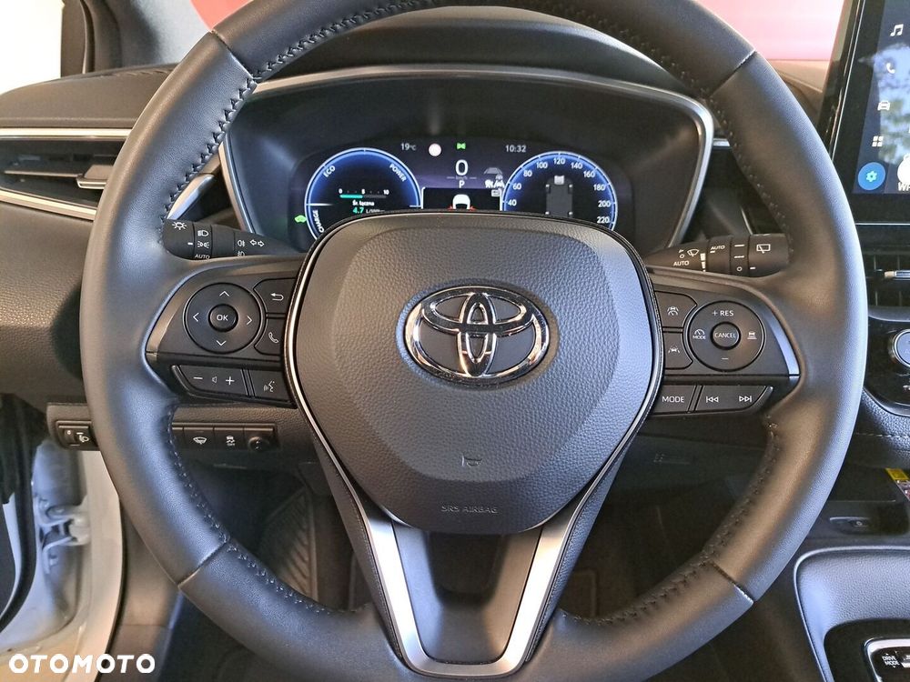 Toyota Corolla 1.8 Hybrid Comfort - 32