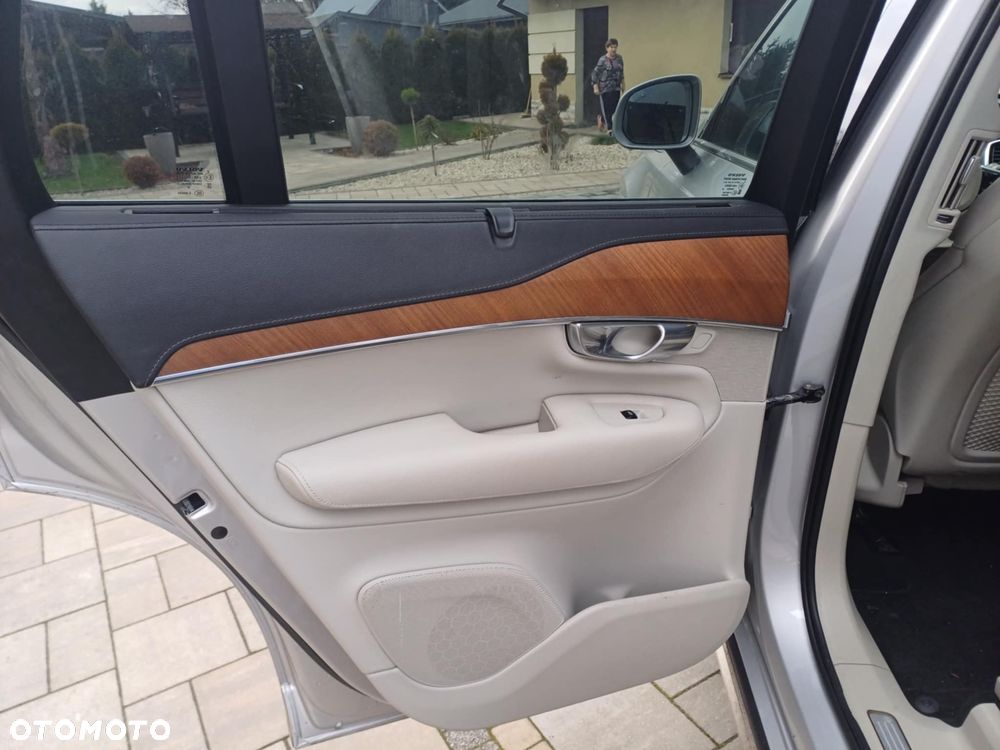 Volvo XC 90 B5 D AWD Inscription 7os - 17