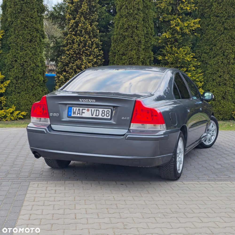 Volvo S60 2.4D Automatik Momentum - 13
