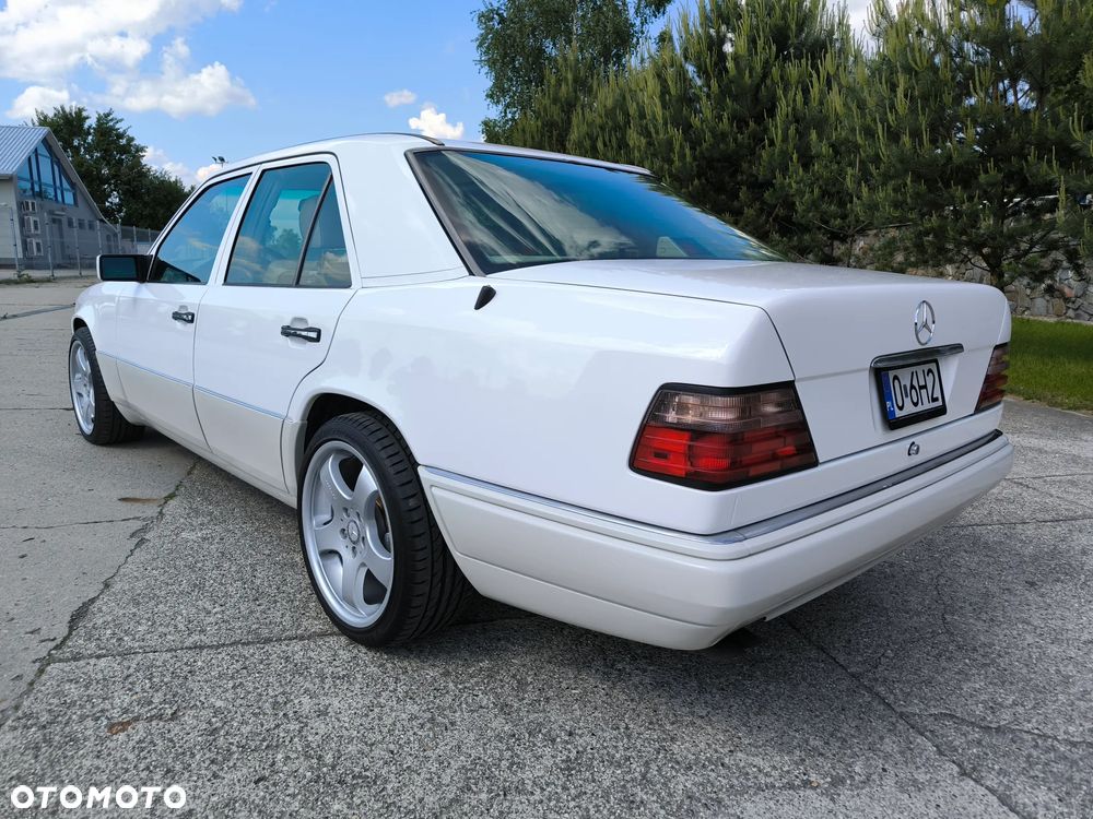 Mercedes-Benz Klasa E 420 - 7