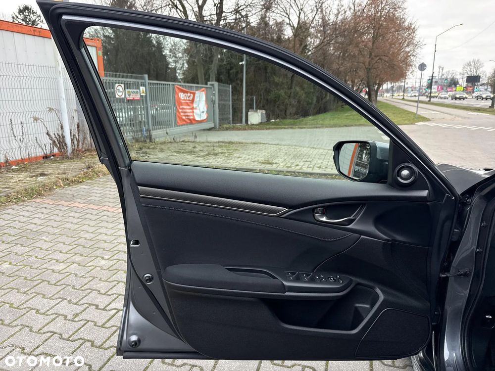 Honda Civic 1.5 T Sport Plus - 11