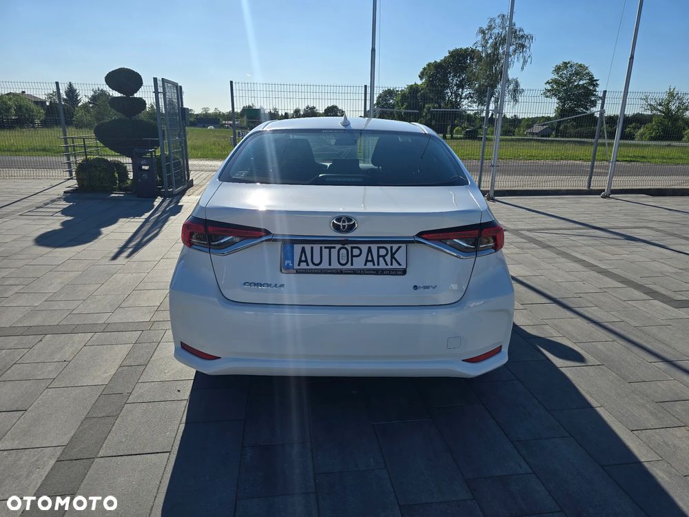Toyota Corolla 1.8 Hybrid Comfort - 14