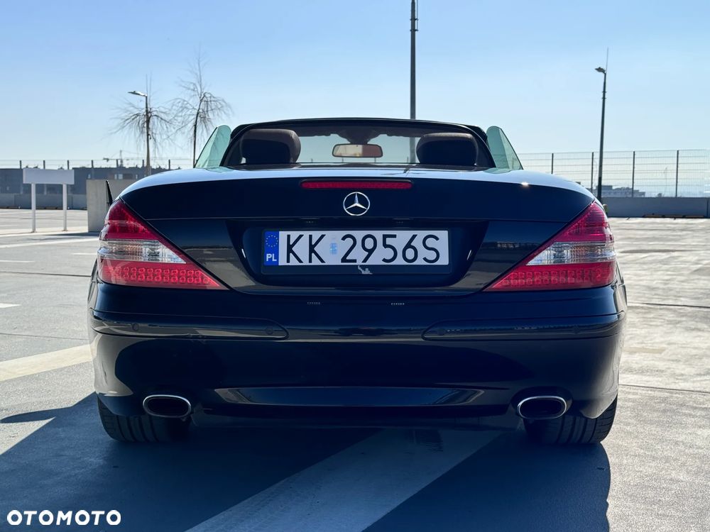 Mercedes-Benz SL - 8