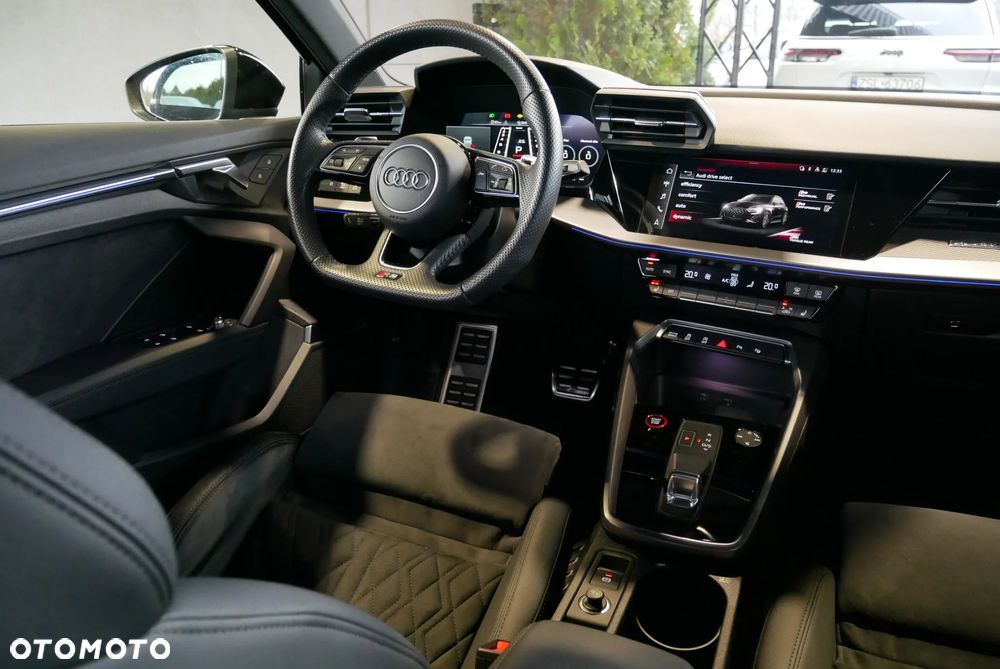 Audi RS3 Sportback TFSI quattro S tronic - 19