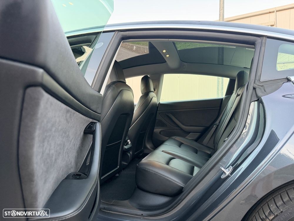 Tesla Model 3 Standard Range Plus RWD - 27