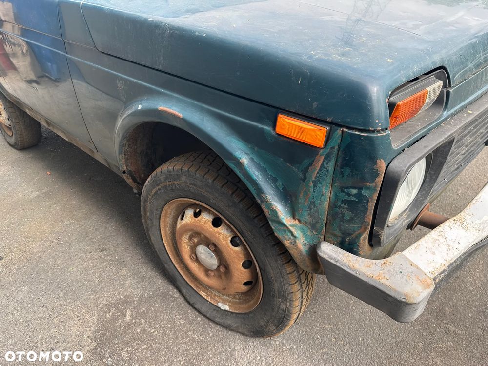 Lada Niva na części - 11