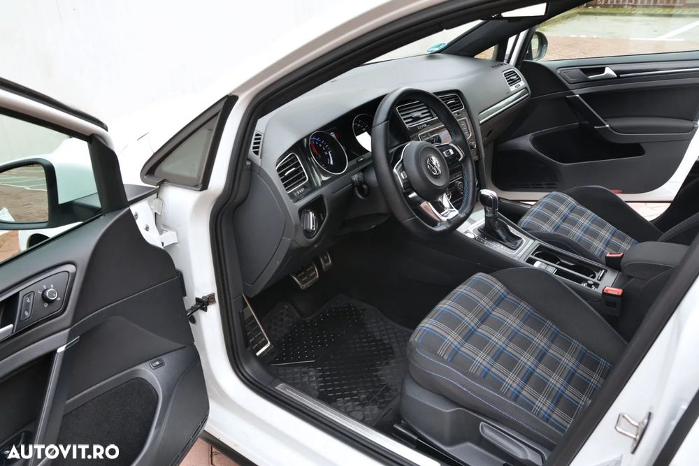 Volkswagen Golf ver-1-4-tsi-bluemotion-technology-dsg-cup - 11