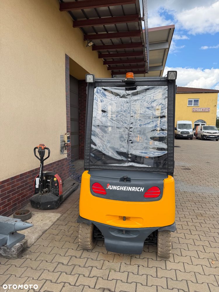 Jungheinrich EFG430 - 5