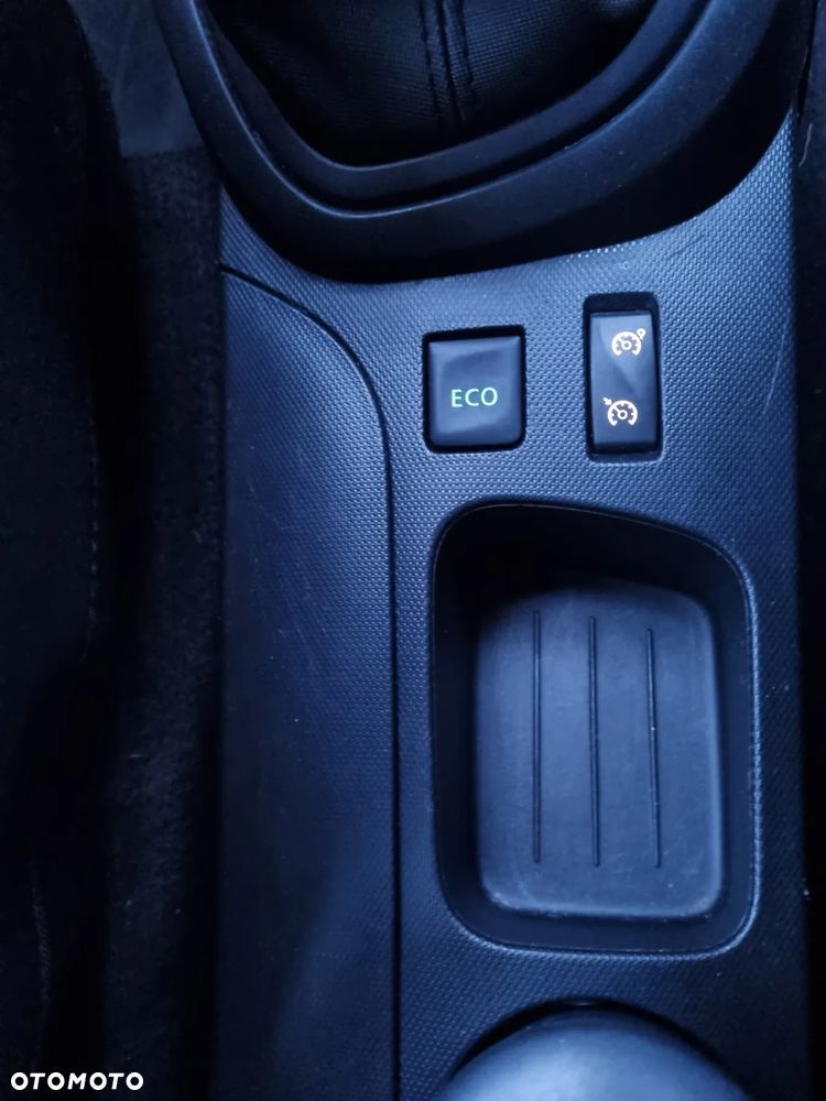 Renault Captur 0.9 Energy TCe Life EU6 - 20