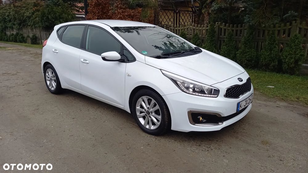 Kia Ceed 1.4 L - 1