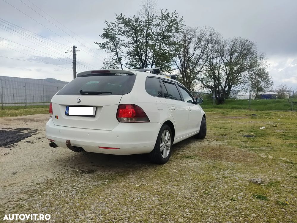 Volkswagen Golf 2.0 TDI DPF Comfortline - 3
