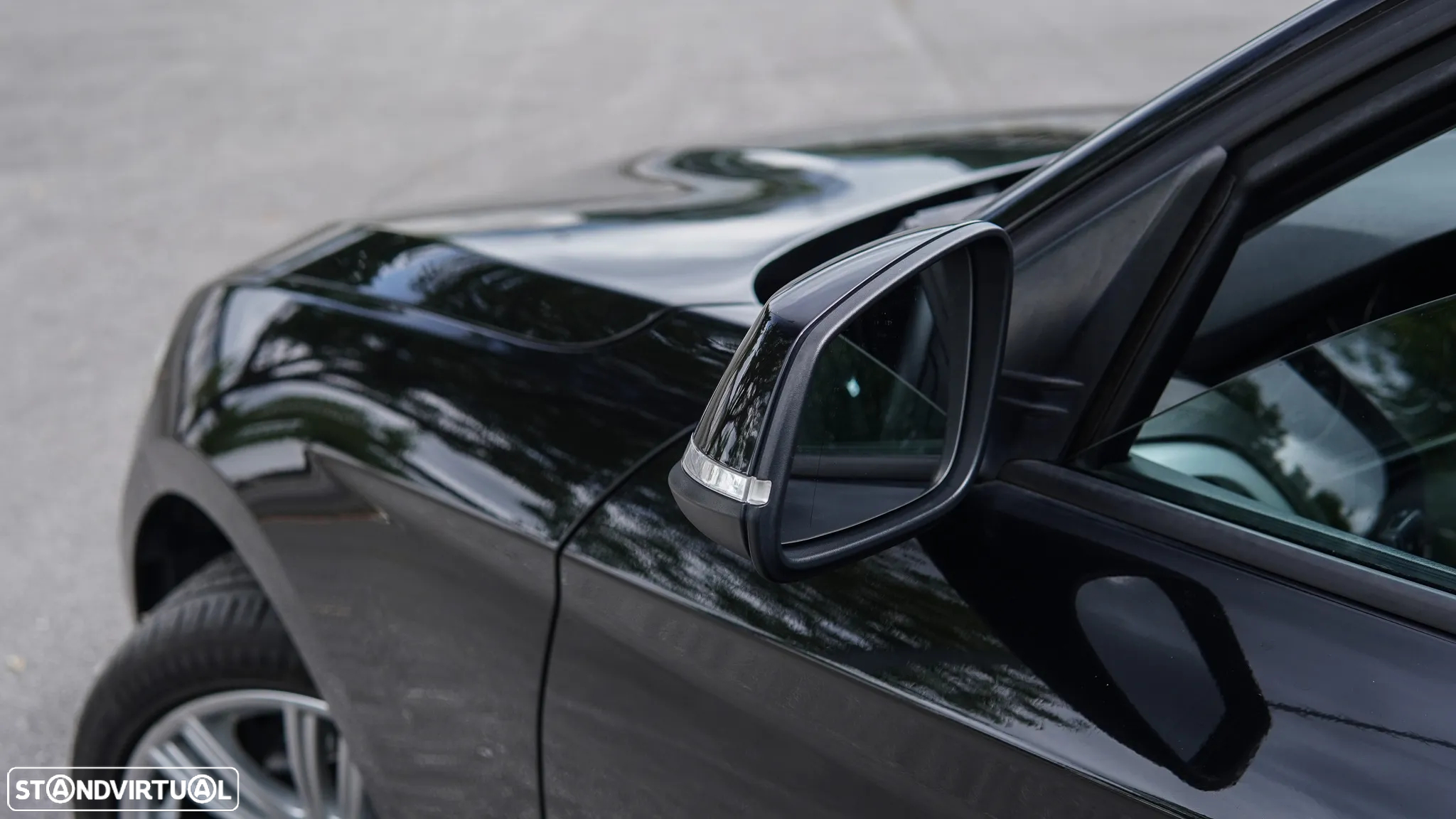BMW 118 d Line Urban - 17