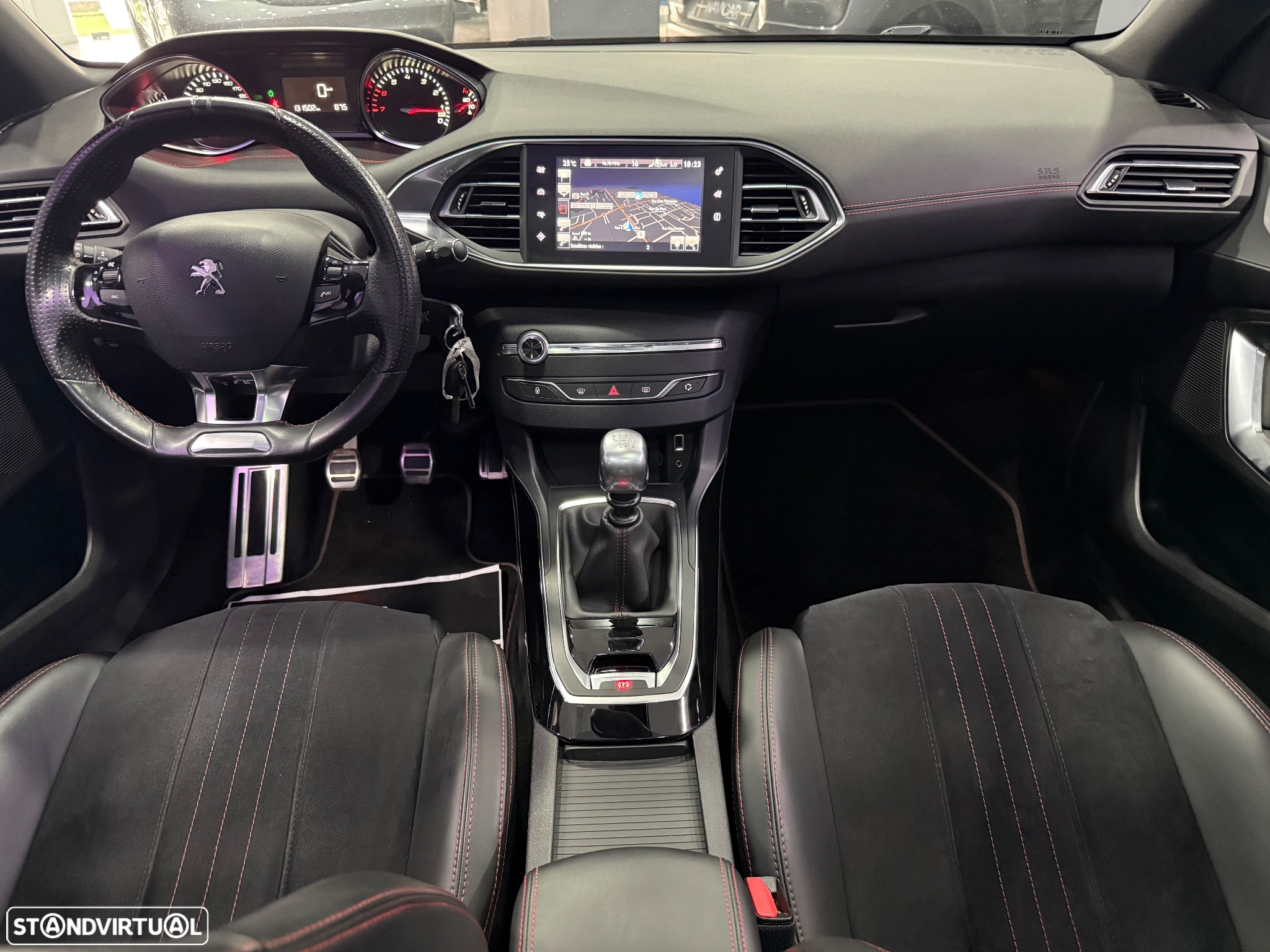 Peugeot 308 1.2 PureTech GT Line - 25