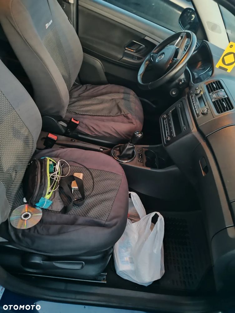 Skoda Fabia 1.6 TDI DPF Combi Ambiente - 6