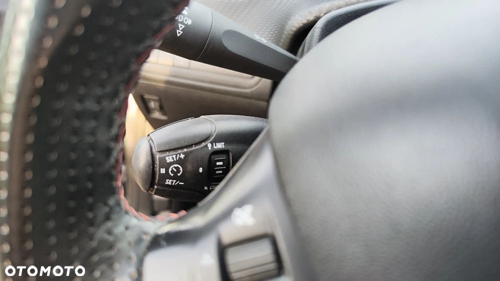 Peugeot 2008 PureTech 110 Stop&Start GT-Line Edition - 30