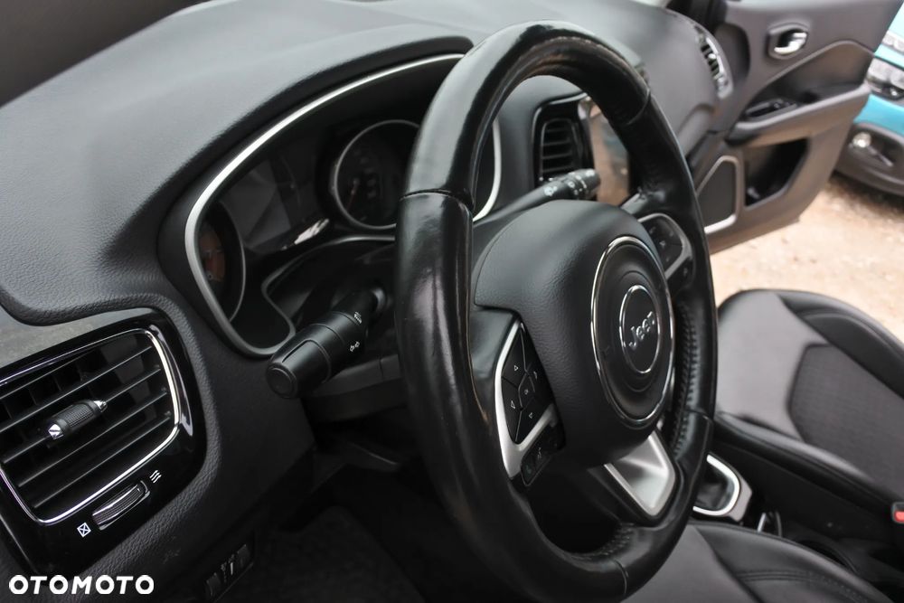 Jeep Compass 1.4 MultiAir Business Line - 23