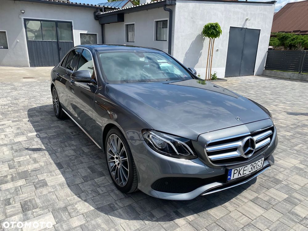 Mercedes-Benz Klasa E 250 9G-TRONIC Avantgarde - 1