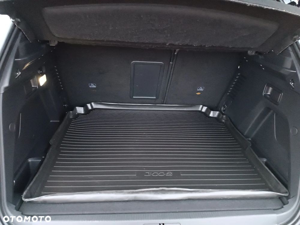 Peugeot 3008 1.2 PureTech GT S&S - 33