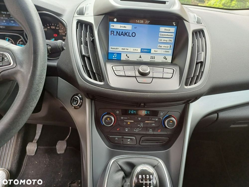 Ford Kuga 1.5 EcoBoost 2x4 Individual - 10