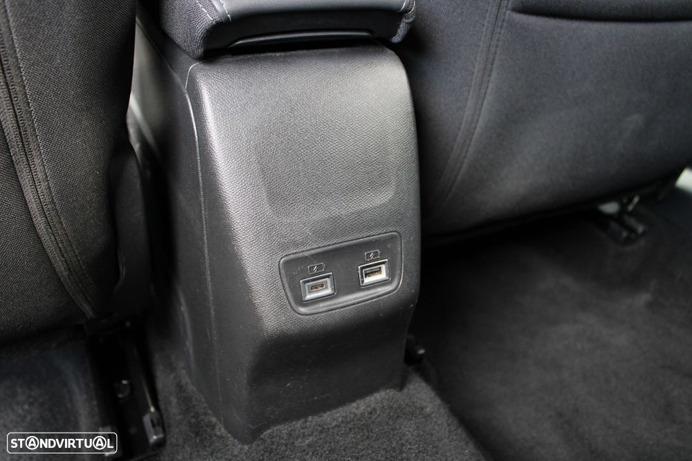 Peugeot 2008 1.2 PureTech Allure Pack - 30