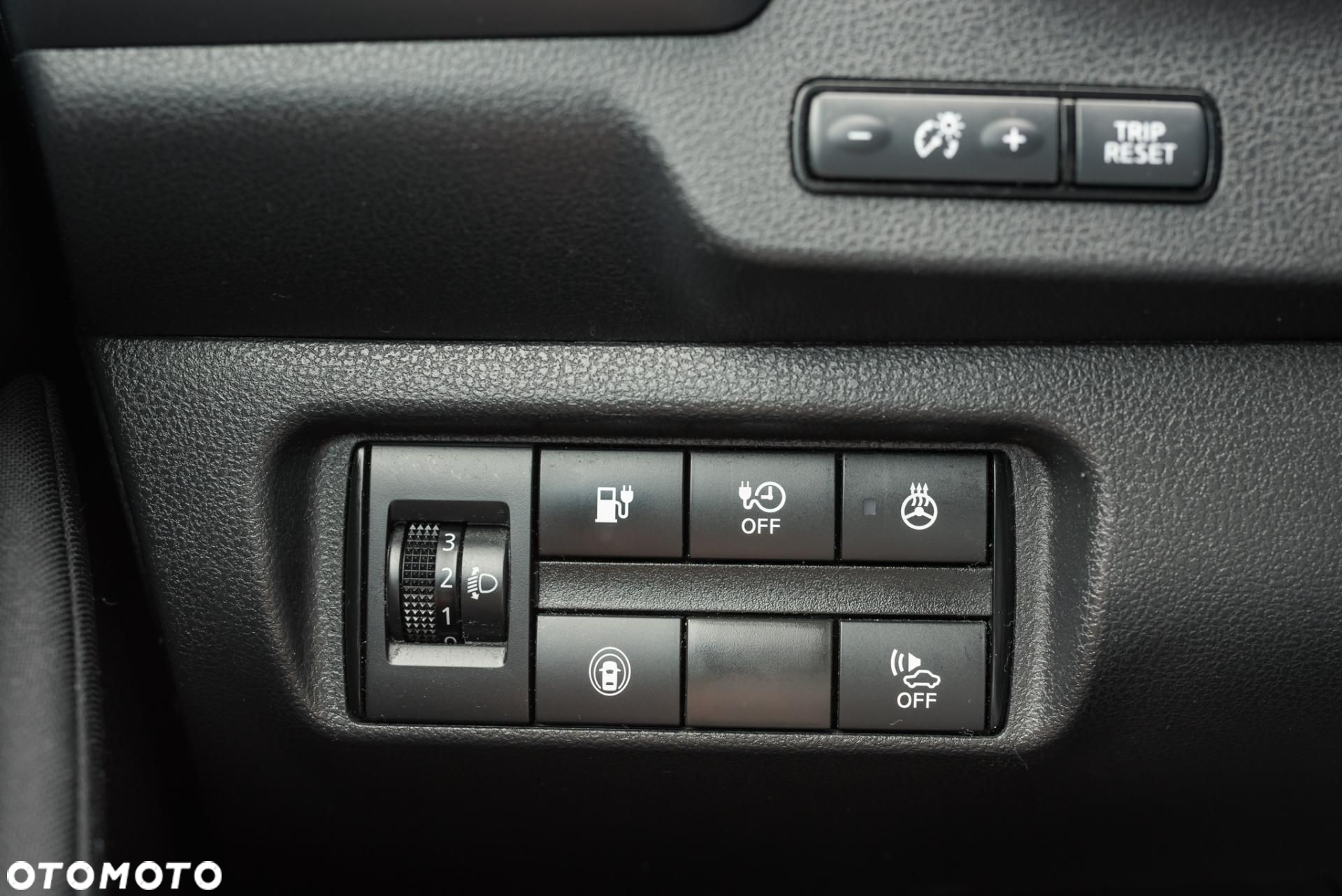 Nissan Leaf 40kWh 10 - 24