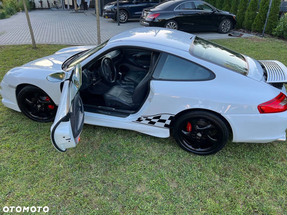Porsche 911 - 4