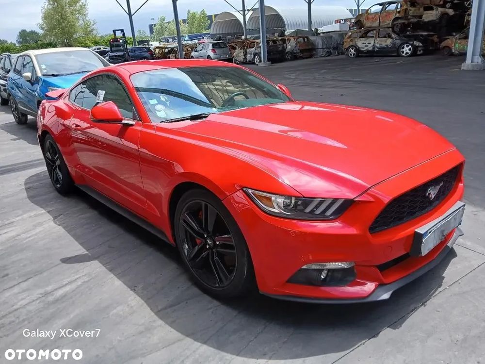 Ford Mustang 2.3 Eco Boost - 6