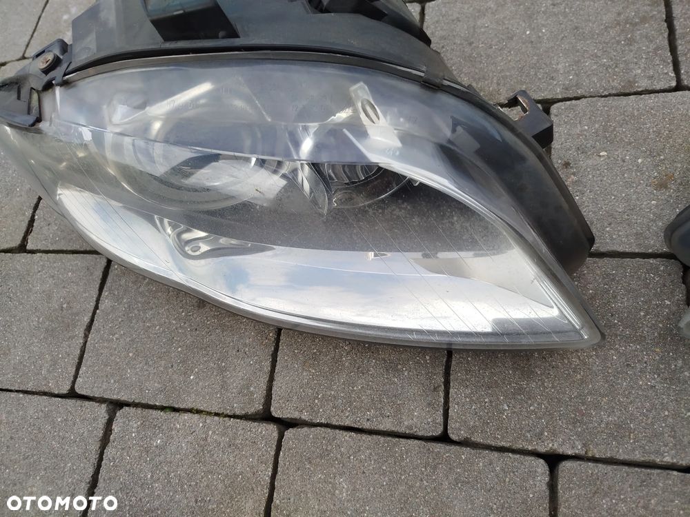 Audi A4 B7 lampa przednia lewa plus prawa Xenon komplet - 4
