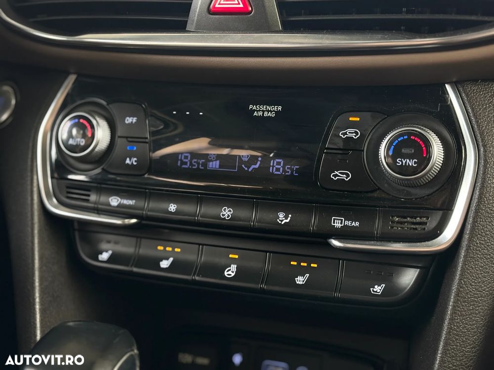 Hyundai Santa Fe 2.2 CRDi 4WD 8AT Luxury - 20