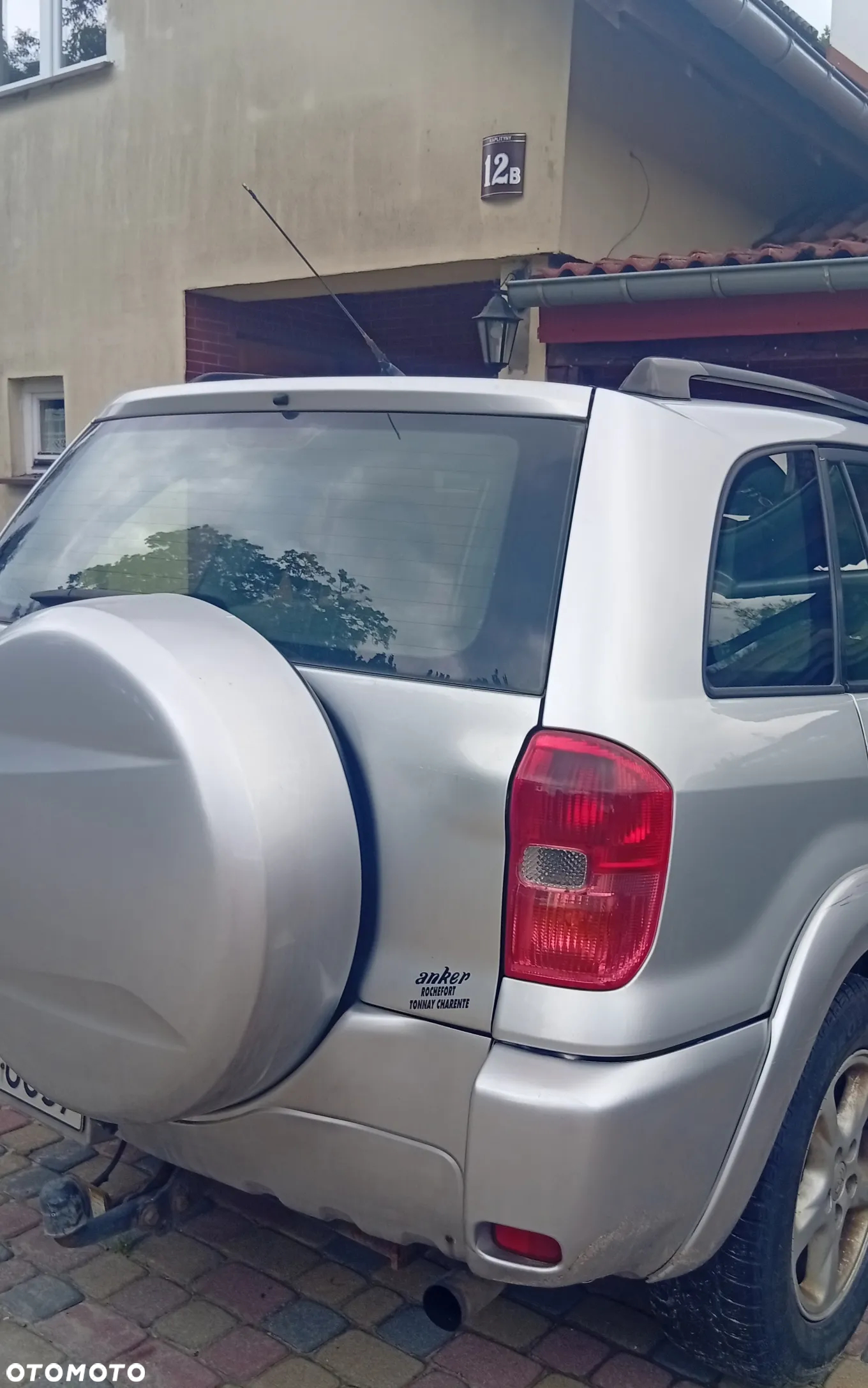 Toyota RAV4 2.0 D-4D 4x4 - 2