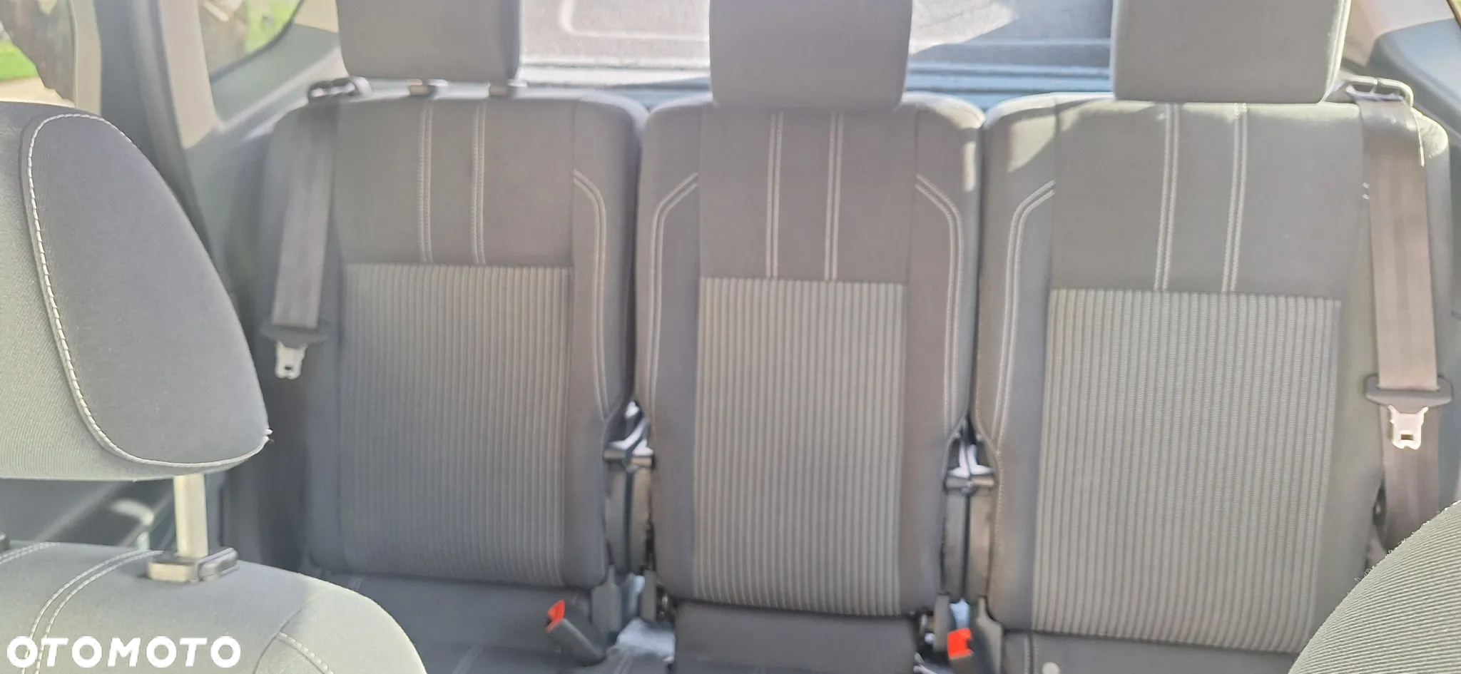Ford C-MAX 1.6 Titanium - 10