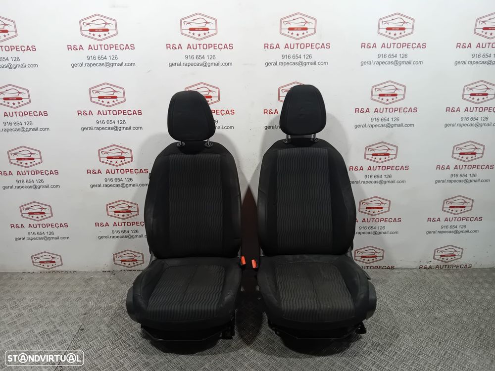 Conjunto de Bancos Peugeot 308 II SW em Tecido Original - 10