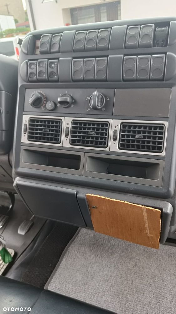 Iveco IVECO EUROCARGO - 21