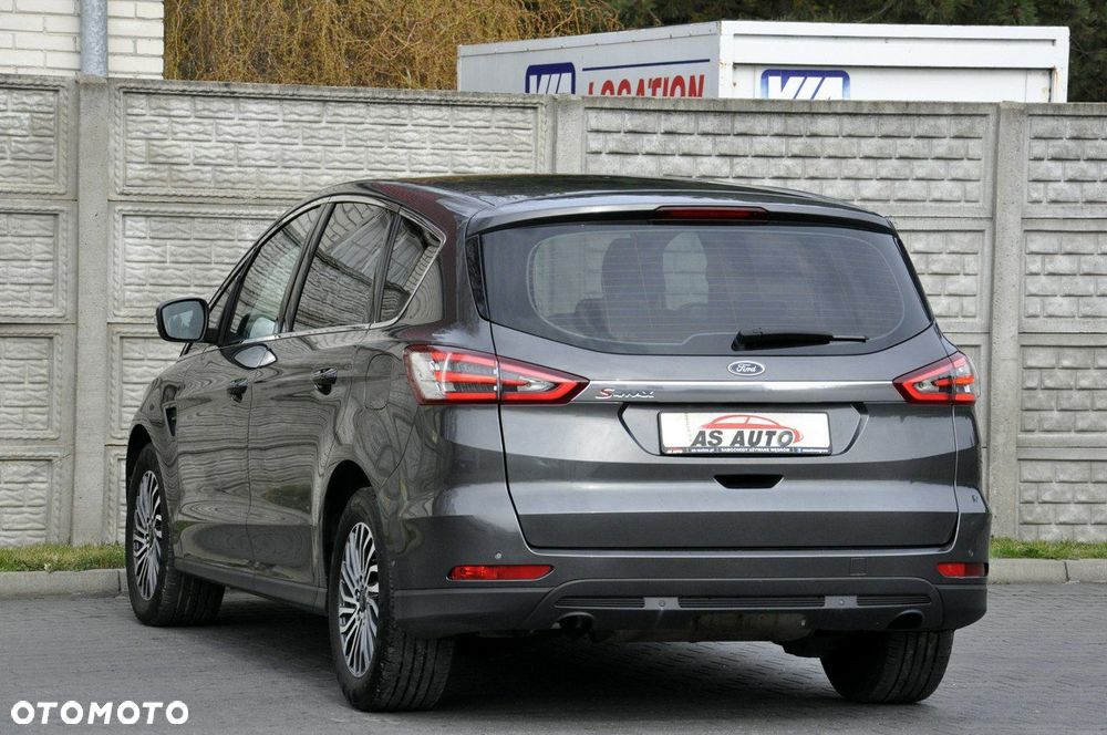 Ford S-Max 2.0 EcoBlue Titanium - 4