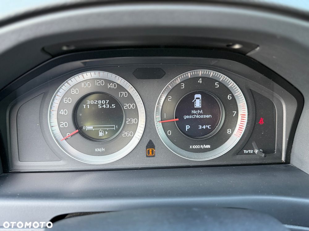 Volvo XC 70 3.2 AWD Ocean Race - 14