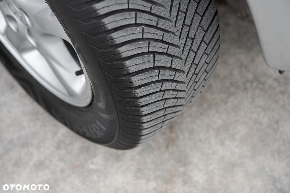 Toyota RAV4 4x4 Sol - 20