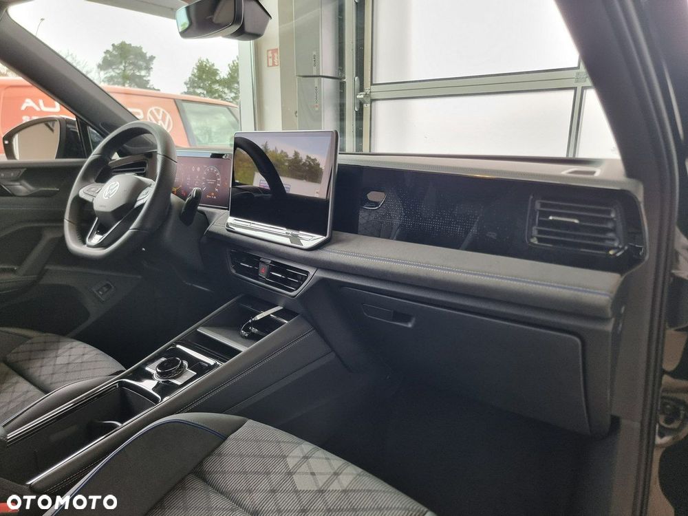 Volkswagen Tiguan - 15