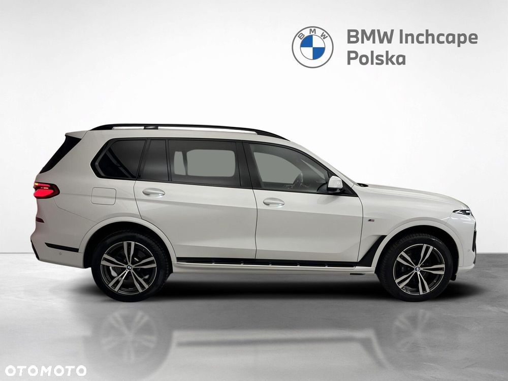 BMW X7 - 7